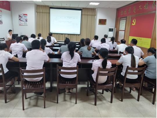 爱游戏体育集团有限公司
顺利开展2019年工程系列 职称申报培训会